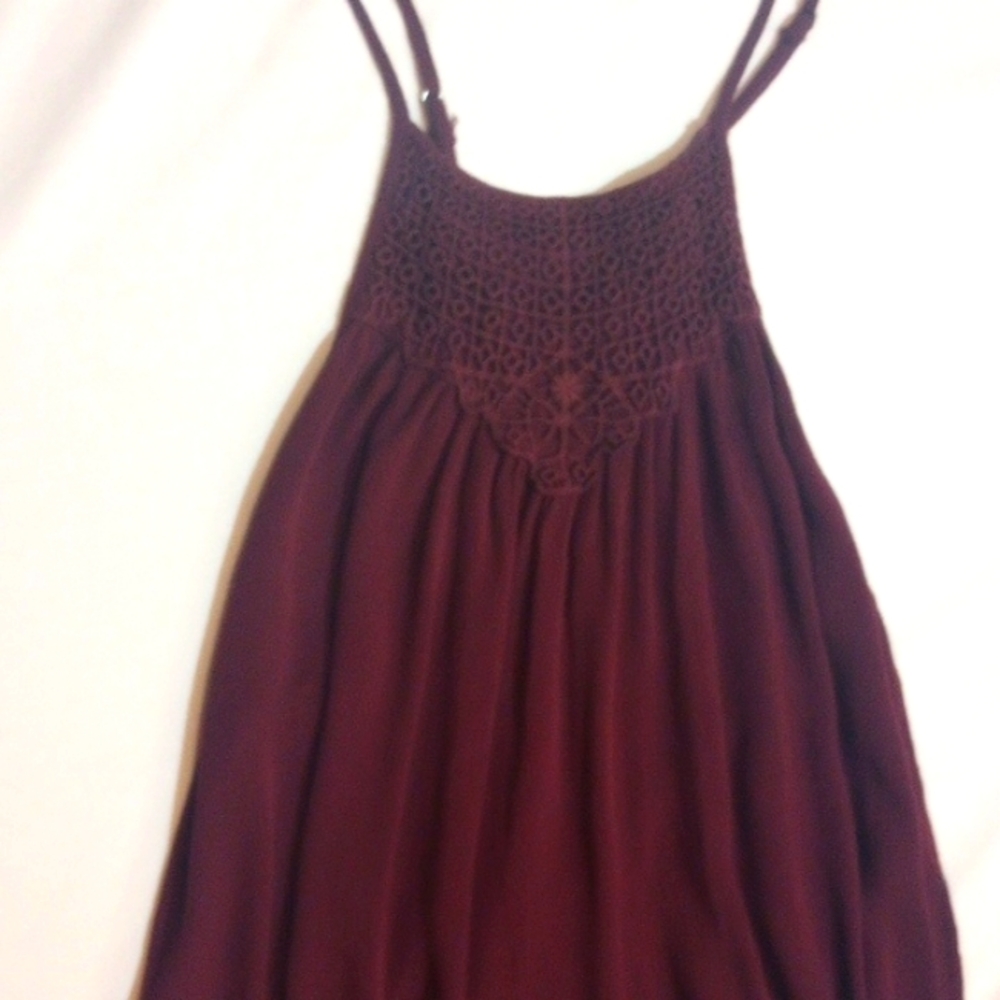 Aeropostale wine color spaghetti strap top